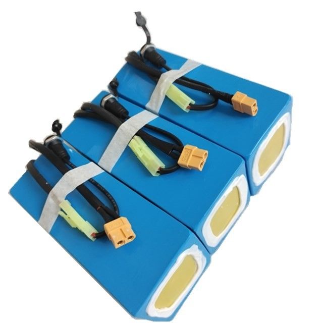 इलेक्ट्रिक स्कूटर के लिए 36V 4400mAh लिथियम बैटरी 18650 सेल 10S2P पैक के साथ XT60 डिस्चार्जिंग