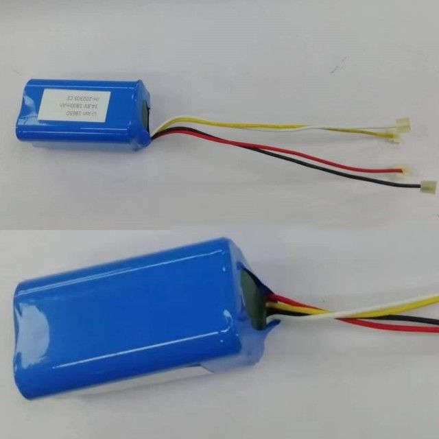 अनुकूलित 14.8v 2200mah बैटरी पैक 18650 सेल 4s1p BMS के साथ स्वीपर के लिए