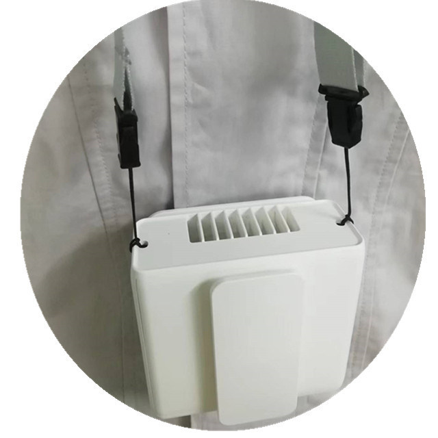 मल्टी फंक्शन पर्सनल बेल्ट फैन, गर्दन पर लटकने वाला कमर क्लिप फैन, बिल्ट-इन 5000mAh बैटरी 5V USB पोर्टेबल पहनने योग्य फैन