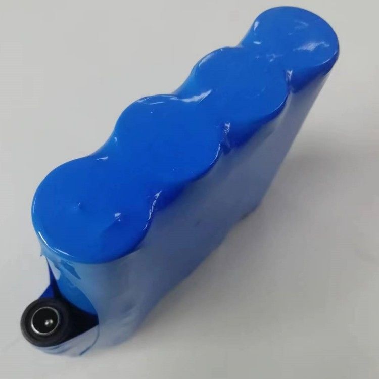 4 सेल 21700 7.4 V बैटरी पैक 10000mah 2pcs श्रृंखला 2 में समानांतर में Dc5.5x2.1mm महिला प्लग के साथ