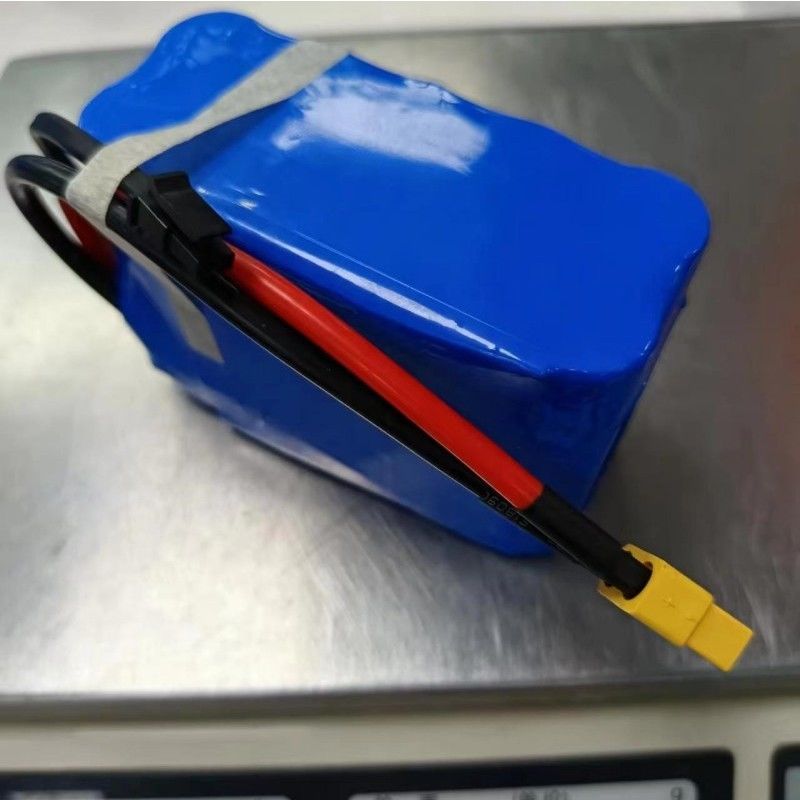 कस्टम बैटरी पैक 5S2P 18650 लिथियम बैटरी 18.5V 5200mAh 5pcs BMS के साथ श्रृंखला में