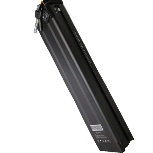 48V 20Ah सिल्वर फिश स्टाइल ईबाइक बैटरी पैक के साथ 13S8P 104pcs सेल 515mm लंबाई