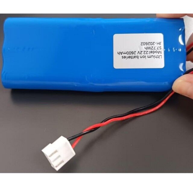 कस्टम रिचार्जेबल 18650 लिथियम आयन बैटरी पैक 22.2v 2600mAh 3Pin कनेक्टर के साथ